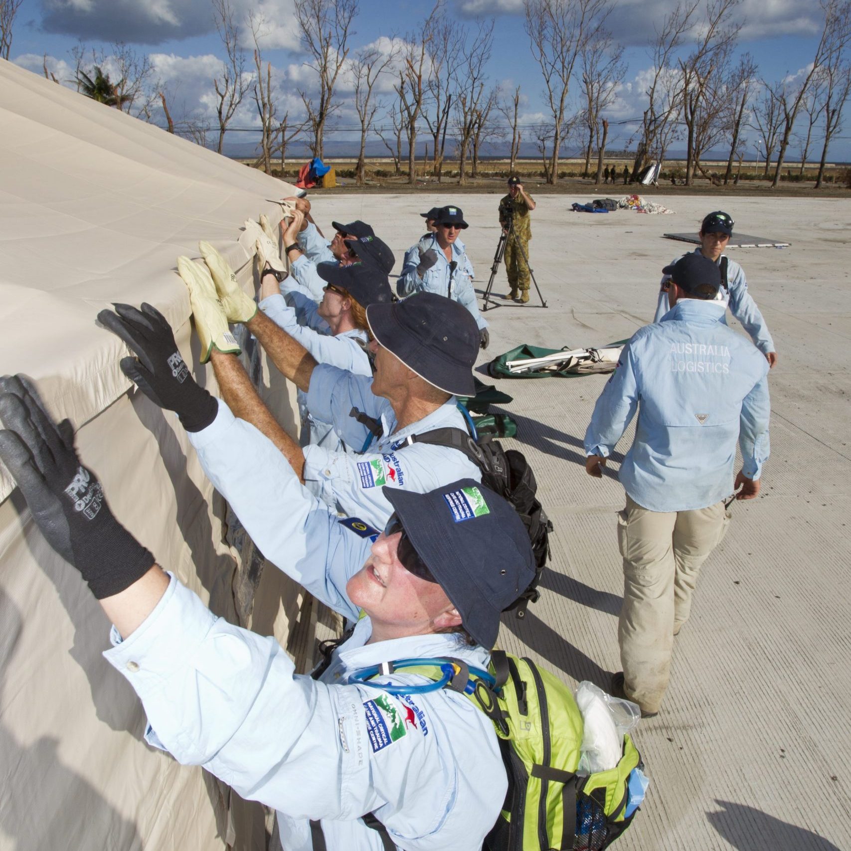 The Australian Medical Assistance Team inserted into Tacloban set up the Mobile Medical/Surgical Facility.  *** Local Caption *** Following a request for support from the Philippines Government and commitment from the Australian Government to provide assistance, the Australian Defence Force has established OPERATION PHILIPPINES ASSIST to support international Humanitarian and Disaster Relief (HADR) operations. This activity is being conducted under OPERATION PHILIPPINES ASSIST is commanded by Headquarters Joint Operations Command.